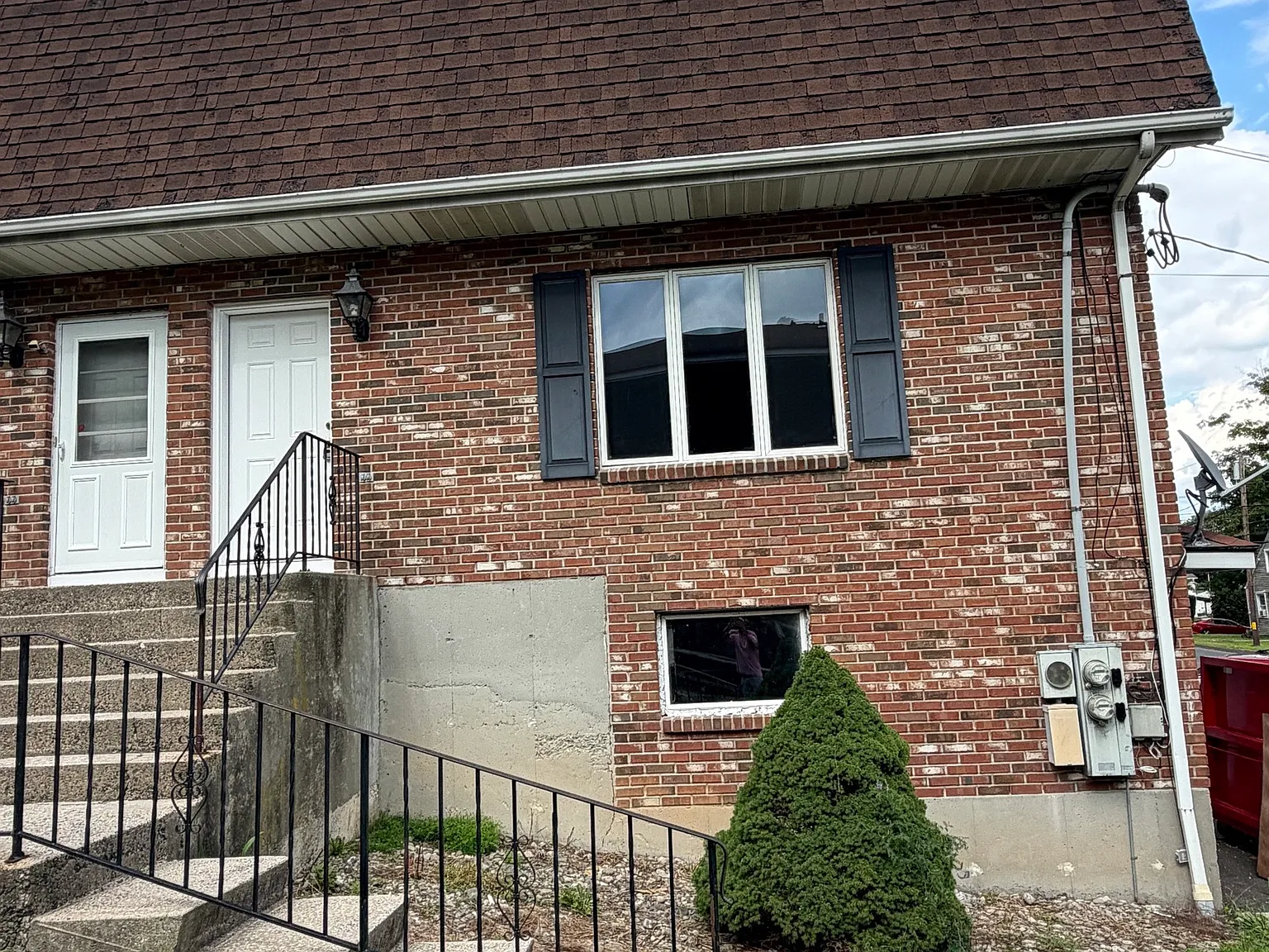 2 bed, 1.5 bath, 1248 sqft, $2,250 — Photo 2