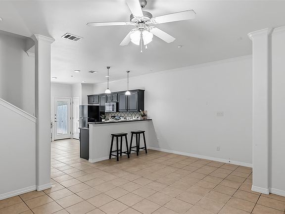 5th image of 305 Holleman Dr E APT 801
