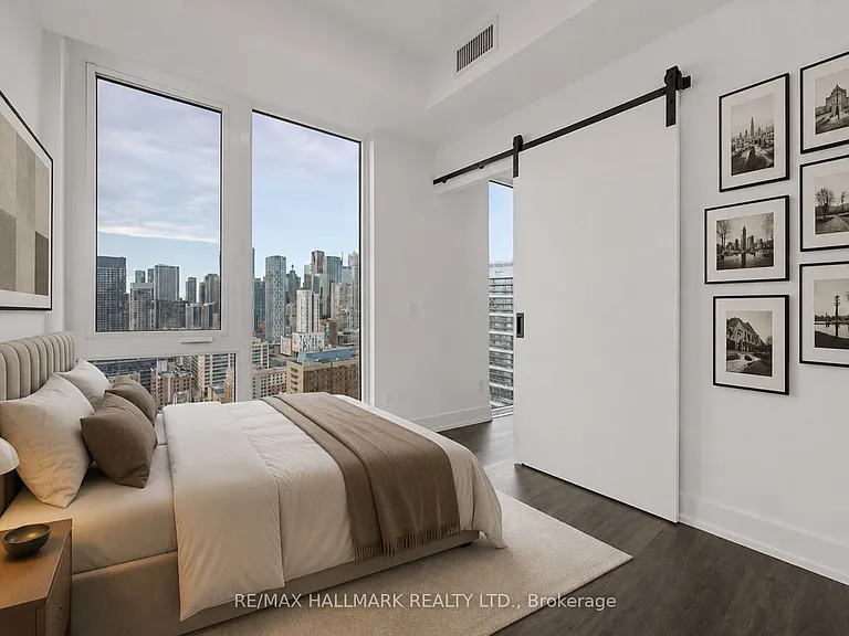 308 Jarvis St #3013 — Photo 11