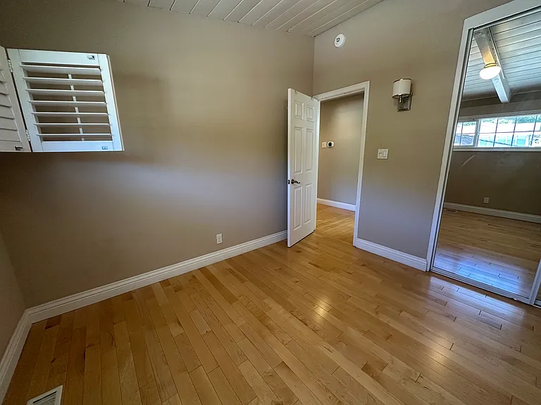 2350 Rosewood Dr — Photo 21