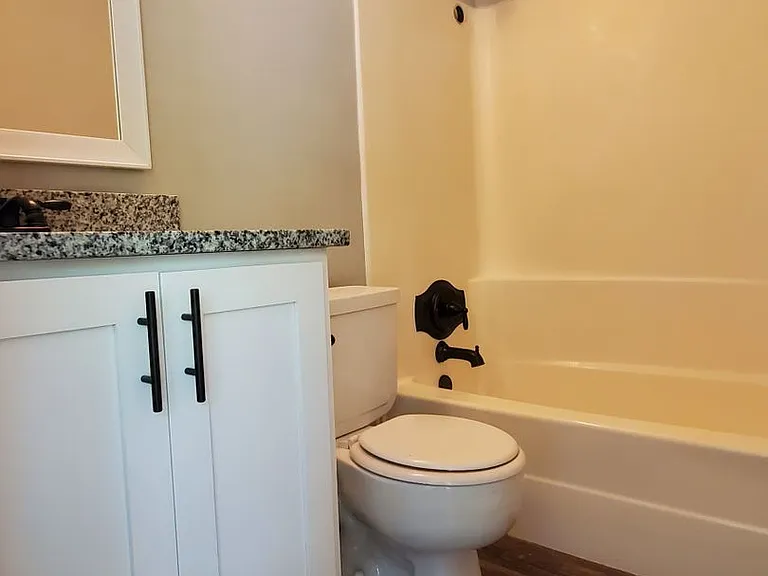 103 Greene Dr — Photo 13