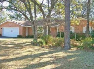 32 Sharilyn Dr, Shalimar, FL 32579