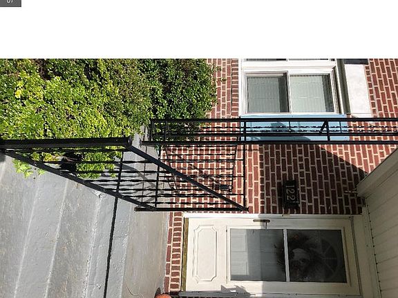 2nd image of 122 Filbert Ave