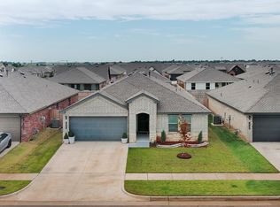10204 NW 28th St, Yukon, OK 73099