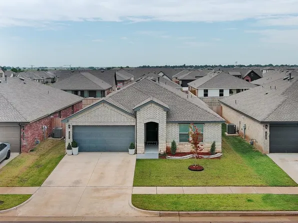 10204 NW 28th St, Yukon, OK 73099