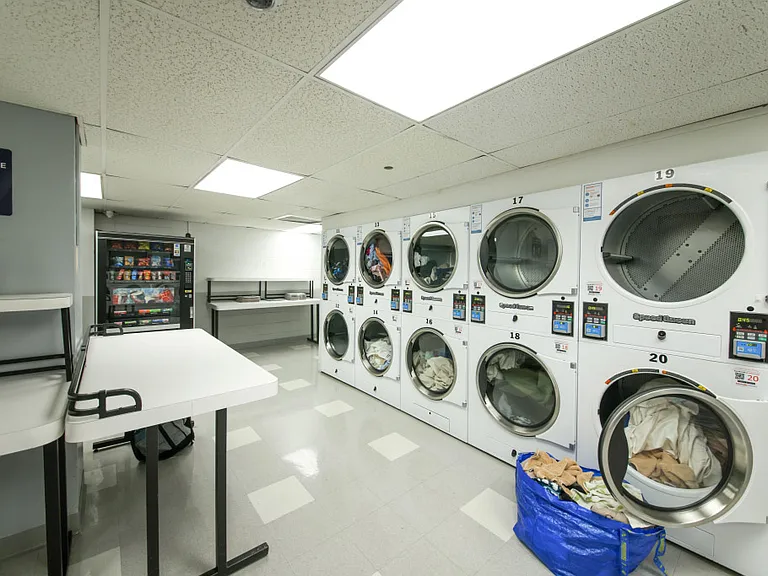 6 Whittier Pl #4E — Photo 17