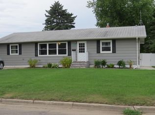 1537 4th Ave NE, Jamestown, ND 58401