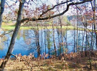 230- D Lake Shore North O4 BLDG 230 #D, Montague Twp., NJ 07827