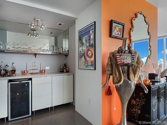 5th image of 1040 Biscayne Blvd APT 2606