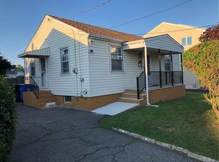 90 Canal St, Iselin, NJ 08830