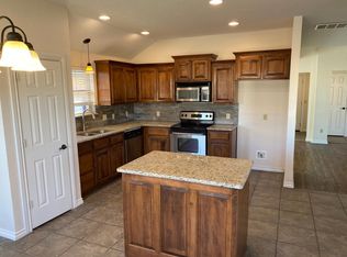 1253 W Shannon Way Ct, Mustang, OK 73064