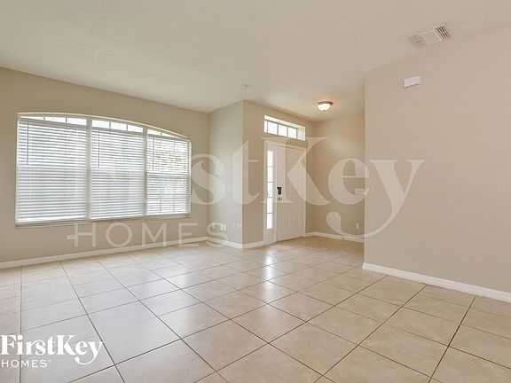 3rd image of 2113 Mallard Creek Cir