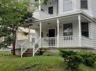 1042 Park Ave #1, Schenectady, NY 12308
