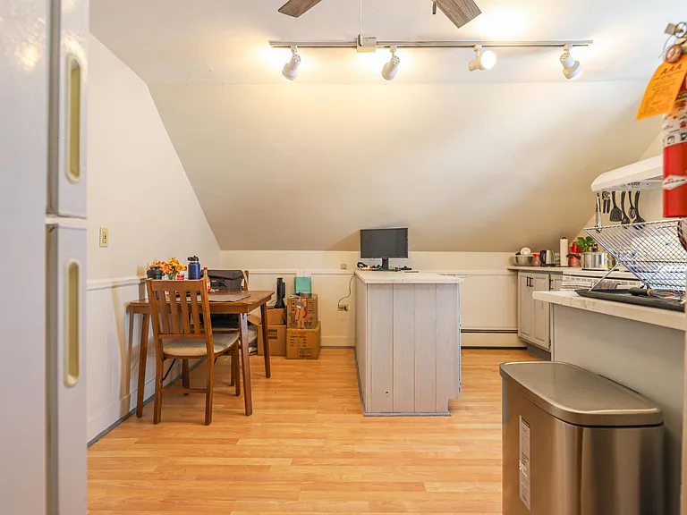 71 Sheridan St #3 — Photo 5