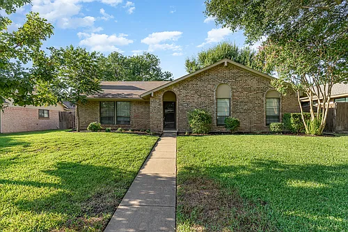 2311 Lawnmeadow Dr Photo 1 2311 Lawnmeadow Dr Photo 1