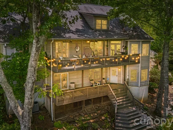 5 Saddle Rdg, Fletcher, NC 28732