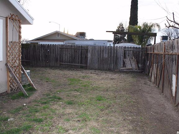 5th image of 8703 Cherbourg Way