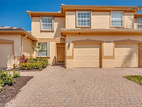 7856 Lake Sawgrass Loop #4212 Photo 1