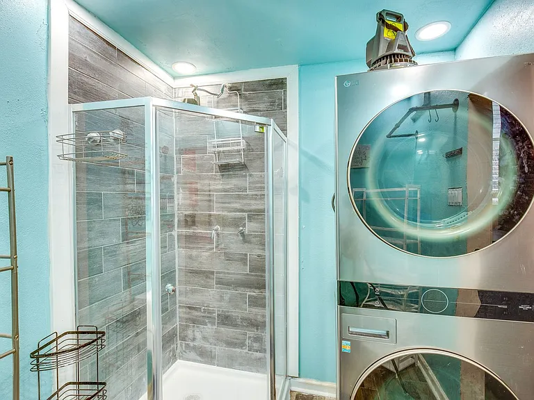 Laundry Room Cabinet