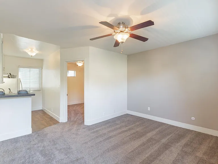 Elan Beachlofts — Photo 7