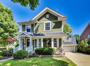 833 N Princeton Ave, Arlington Heights, IL 60004
