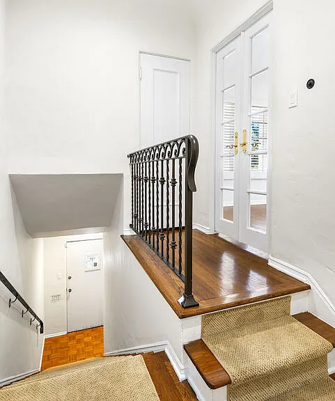 119 N Orange Dr — Photo 5