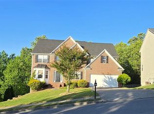 3811 Roxfield Dr, Buford, GA 30518