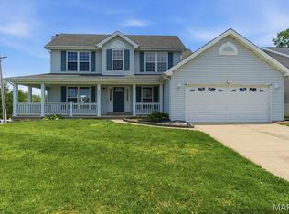 1300 Presidents Landing Dr, O'Fallon, MO 63366