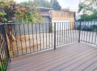 3173 41st St #1, Astoria, NY 11103