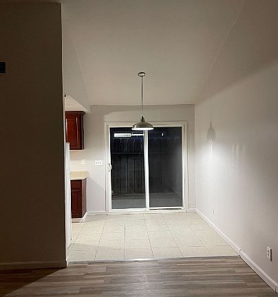 3rd image of 9118 Dalewood St