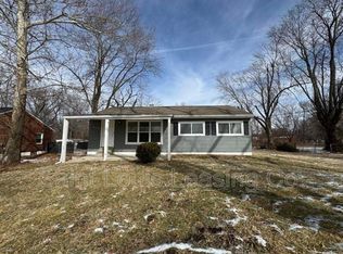 939 Prigge Rd, Saint Louis, MO 63138