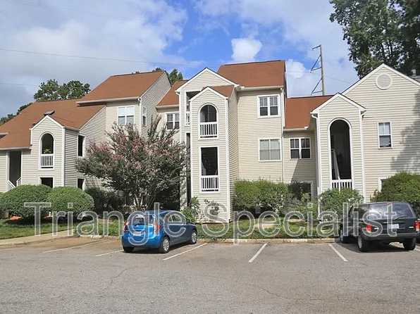 6020 Winterpointe Ln APT 101, Raleigh, NC 27606