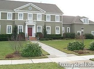 831 Matlack Dr, Moorestown, NJ 08057