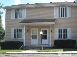 51 Sinykin Cir, Madison, WI 53714