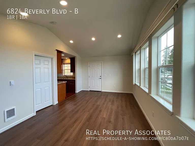 6824 Beverly Blvd #B — Photo 4