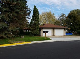 443 Bonnie Rd, Cottage Grove, WI 53527