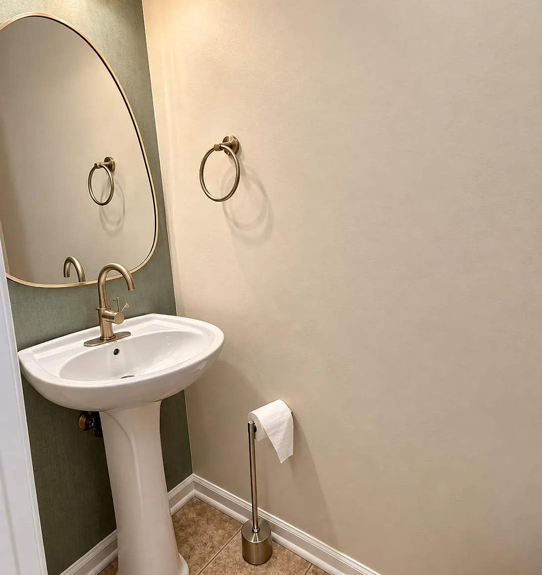 3 bed, 3.5 bath, 2110 sqft, $2,950 — Photo 3