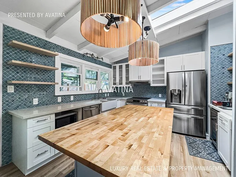 804 Akumu St — Photo 1