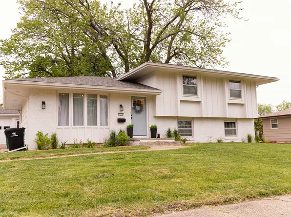 814 SE Innsbruck Dr, Ankeny, IA 50021