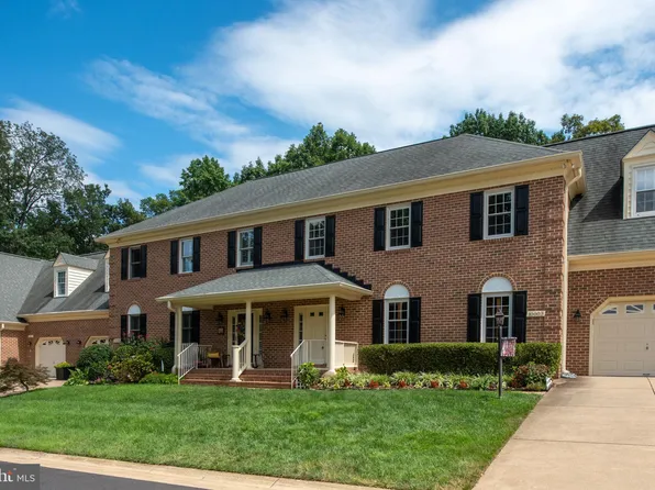10003 Four Iron Ct, Fredericksburg, VA 22408