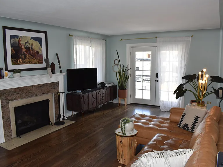 2495 N Raleigh St — Photo 6