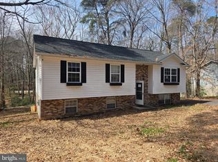 12427 Seminole Rd, Lusby, MD 20657
