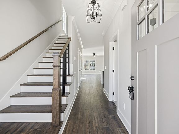 3rd image of 119 E Campbell Rd #A