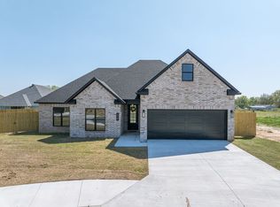 524 Dutton Ct, Barling, AR 72903