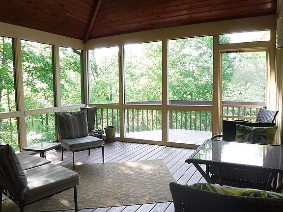 5th image of 7298 Treeridge Dr