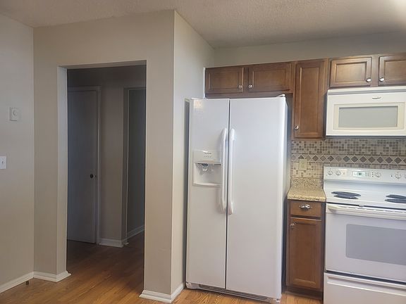 5th image of 3107 Kilkenny Ave