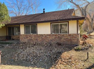 150 E Laramie Dr, Reno, NV 89521