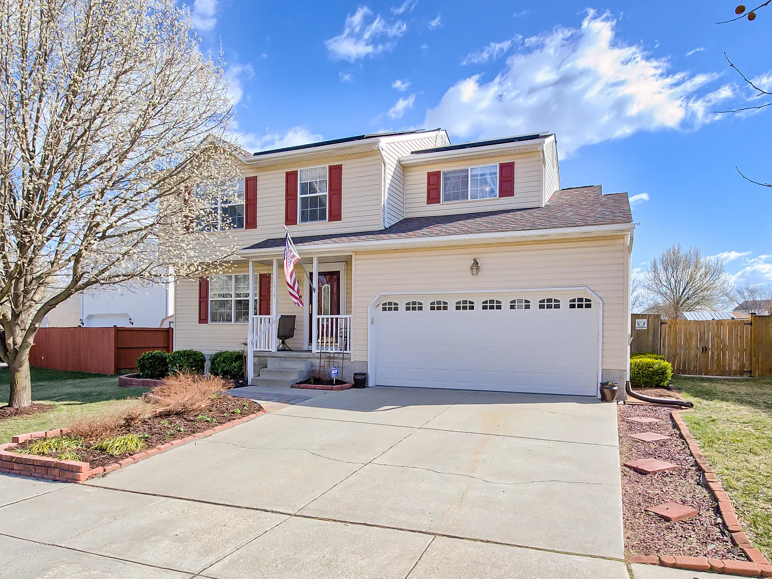 1414 Graham Farm Cir photo 1