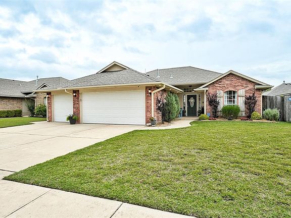 3rd image of 4236 Notting Hill Dr
