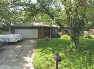 1130 Apple Valley Rd, Greenwood, IN 46142